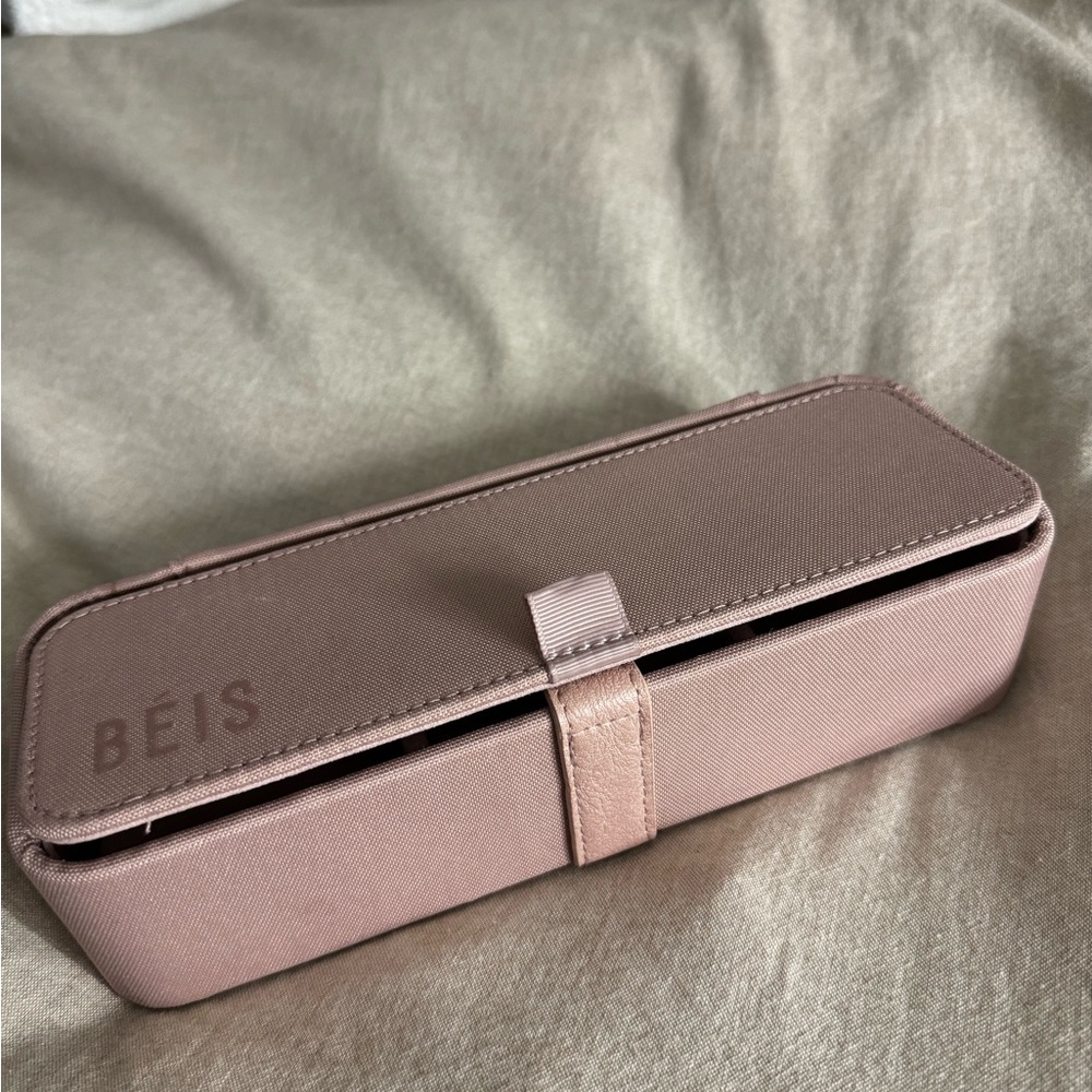 Beis Pink Travel Organizer